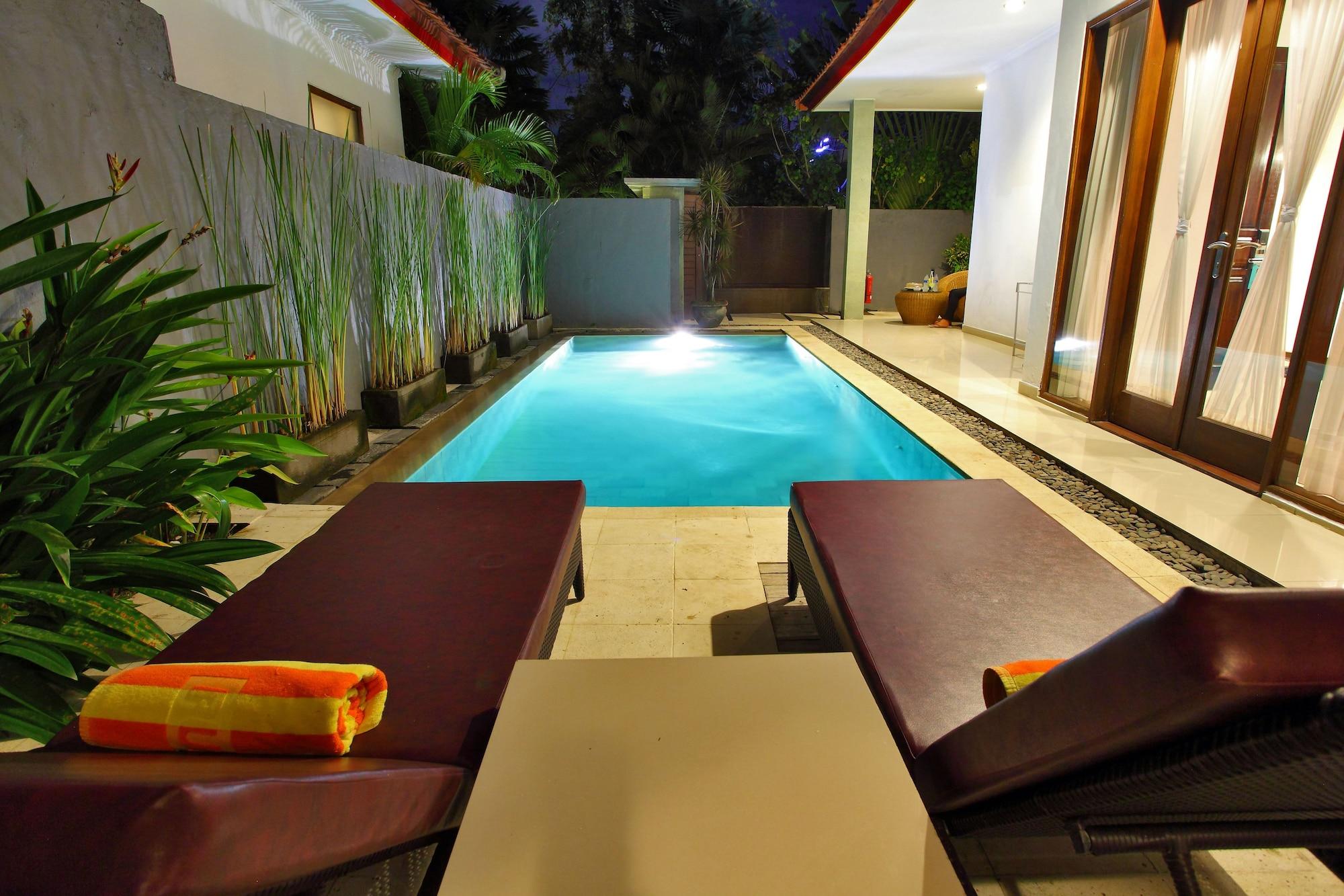 Puri Saron Hotel Seminyak Exterior foto