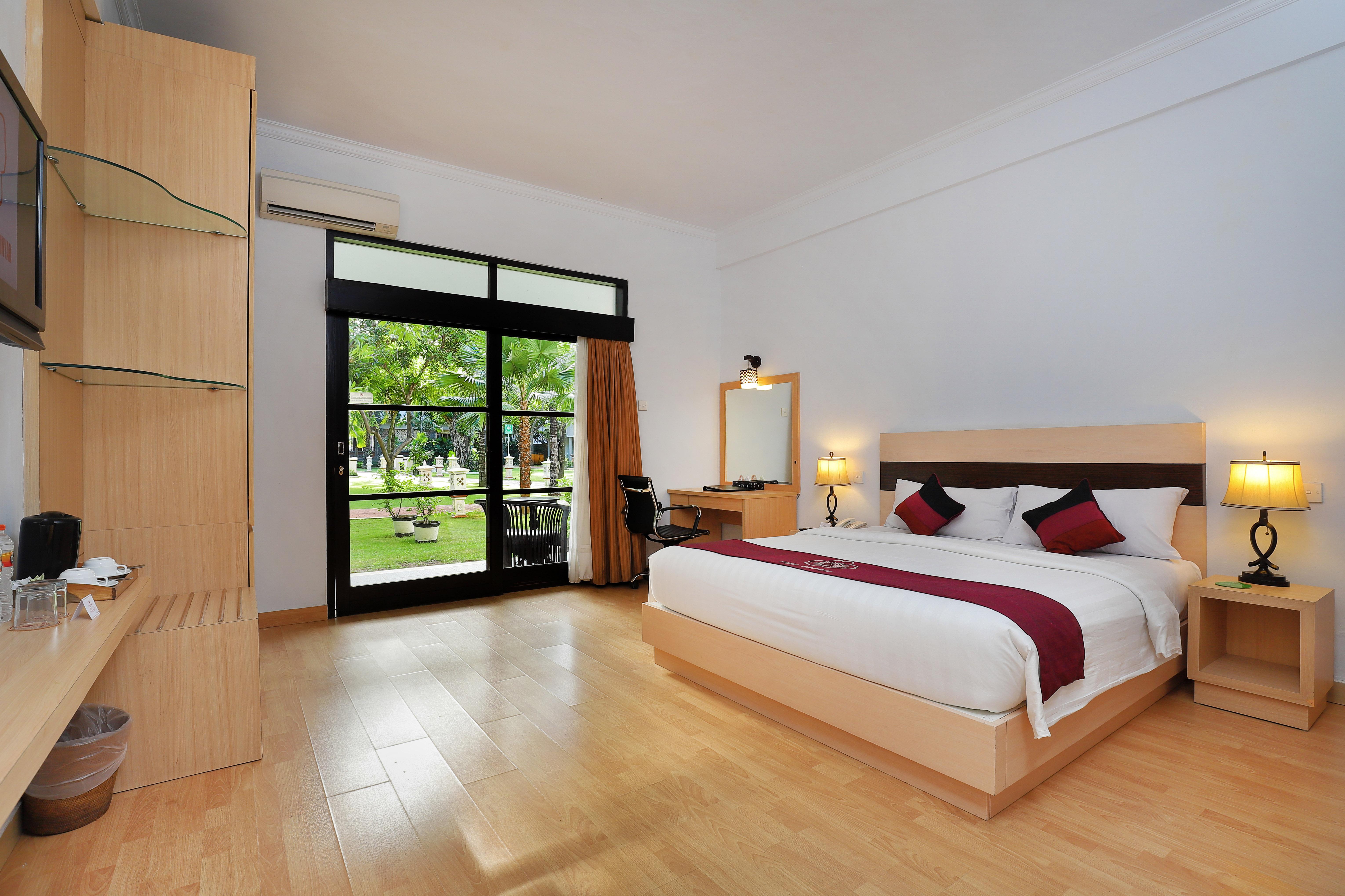 Puri Saron Hotel Seminyak Exterior foto